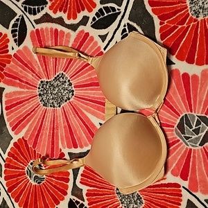 Victoria's Secret Bombshell Plunge Push Up Bra